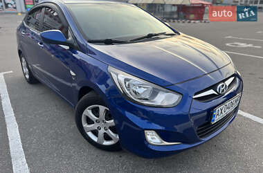 Седан Hyundai Accent 2013 в Харкові