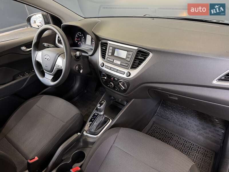 Седан Hyundai Accent 2021 в Киеве