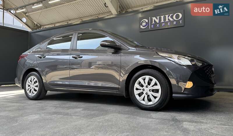 Седан Hyundai Accent 2021 в Киеве