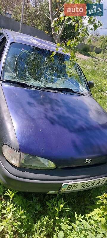 Седан Hyundai Accent 1996 в Конотопе