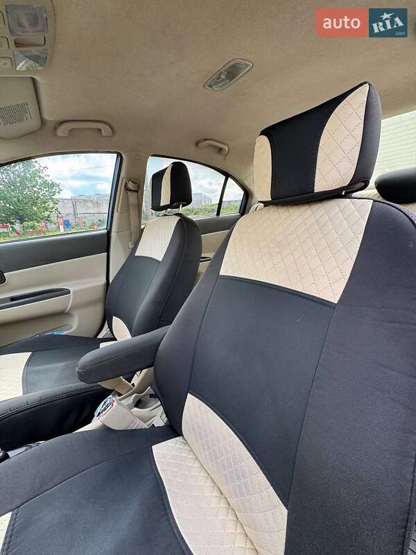 Седан Hyundai Accent 2008 в Харькове