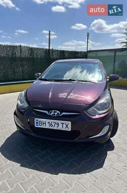 Седан Hyundai Accent 2012 в Одессе