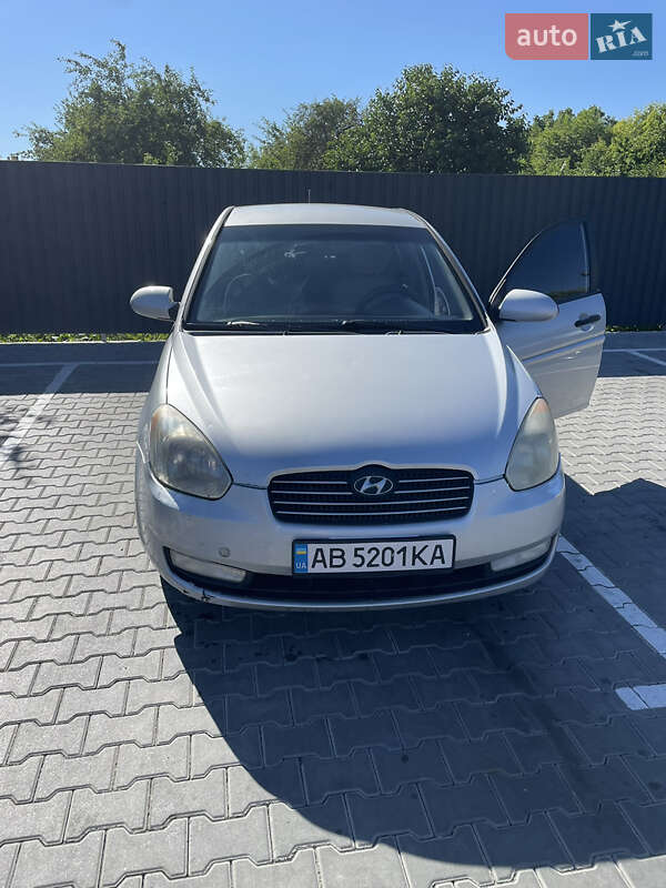 Hyundai Accent 2008