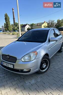 Седан Hyundai Accent 2008 в Черноморске