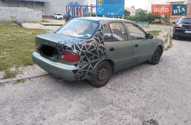 Седан Hyundai Accent 1995 в 