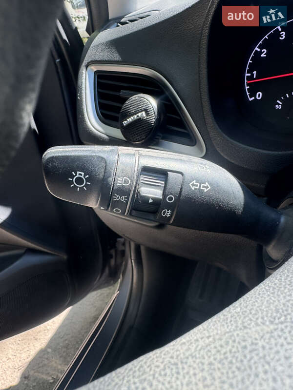 Седан Hyundai Accent 2018 в Києві