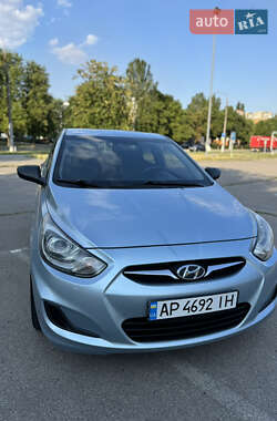 Седан Hyundai Accent 2011 в Запоріжжі
