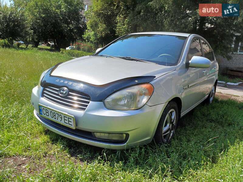 Hyundai Accent 2008