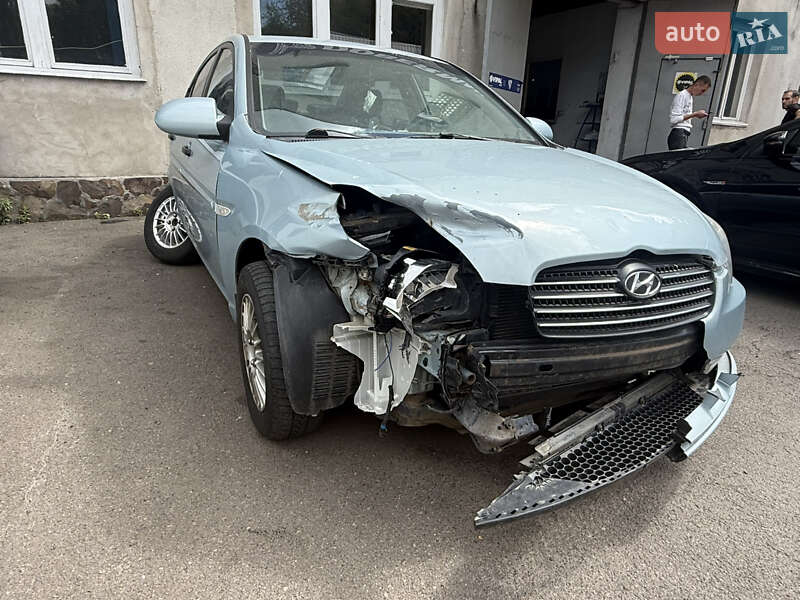 Седан Hyundai Accent 2007 в Киеве