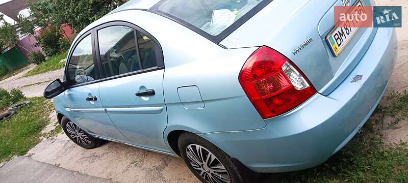 Седан Hyundai Accent 2008 в Сумах