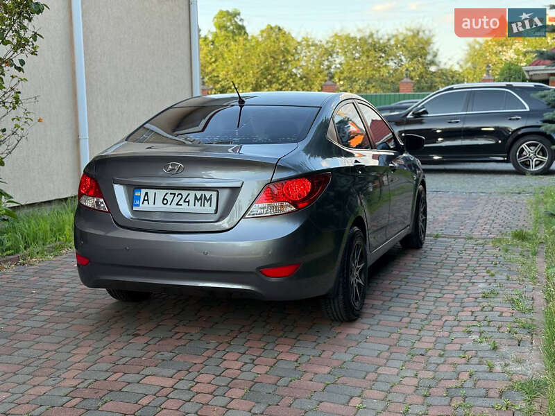 Седан Hyundai Accent 2012 в Черкассах