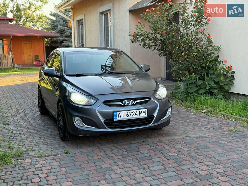 Седан Hyundai Accent 2012 в Черкассах