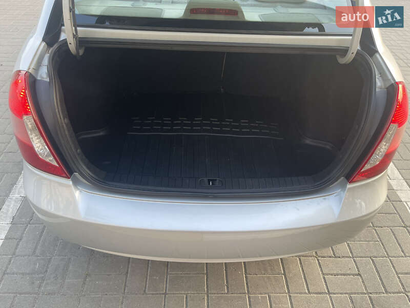 Седан Hyundai Accent 2007 в Киеве
