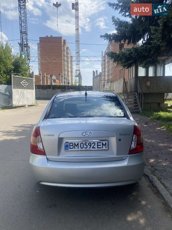 Седан Hyundai Accent 2008 в Сумах