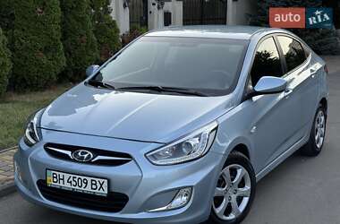 Седан Hyundai Accent 2015 в Одесі