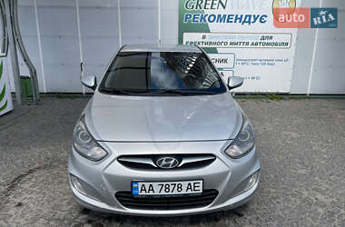 Седан Hyundai Accent 2011 в 