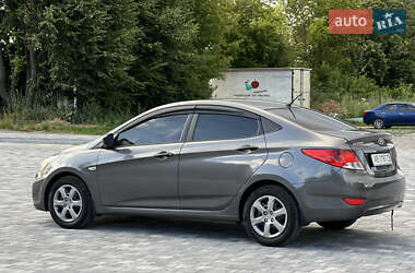 Седан Hyundai Accent 2013 в 