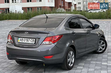 Седан Hyundai Accent 2013 в 