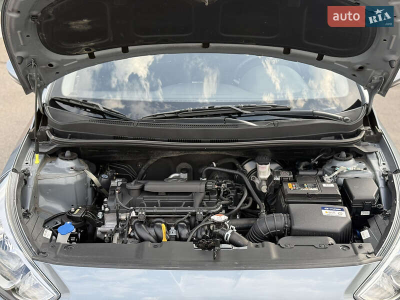 Седан Hyundai Accent 2019 в Днепре