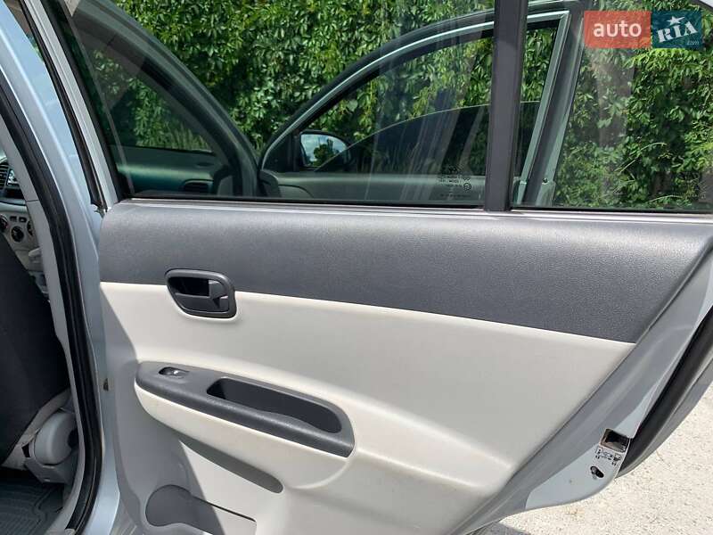 Седан Hyundai Accent 2008 в Запорожье