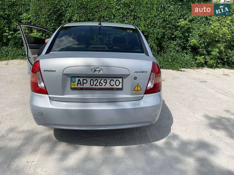 Седан Hyundai Accent 2008 в Запорожье
