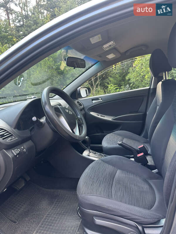 Хетчбек Hyundai Accent 2017 в Києві фото 9 Хетчбек Hyundai Accent 2017 в Києві