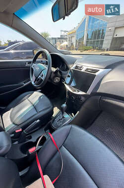 Седан Hyundai Accent 2016 в 