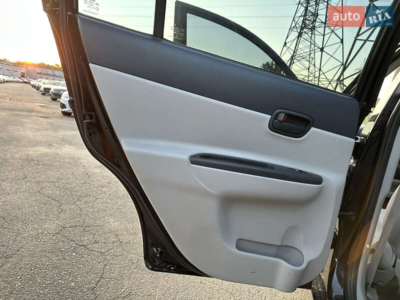 Седан Hyundai Accent 2008 в Харькове