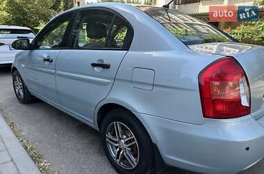 Hyundai Accent 2008