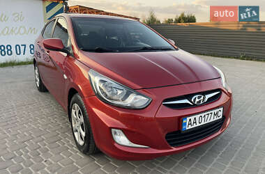 Седан Hyundai Accent 2012 в Києві