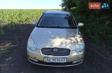 Седан Hyundai Accent 2008 в Днепре