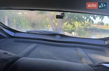Хэтчбек Hyundai Accent 2013 в 