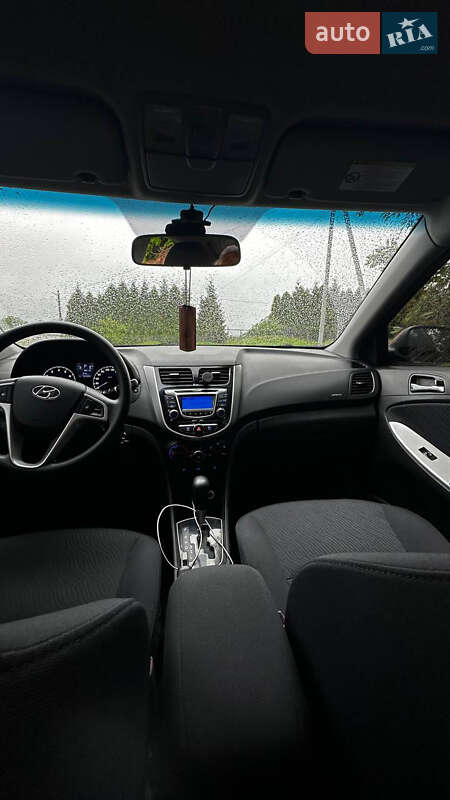 Седан Hyundai Accent 2011 в Львове