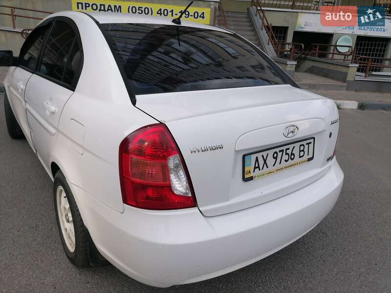 Седан Hyundai Accent 2008 в Харькове