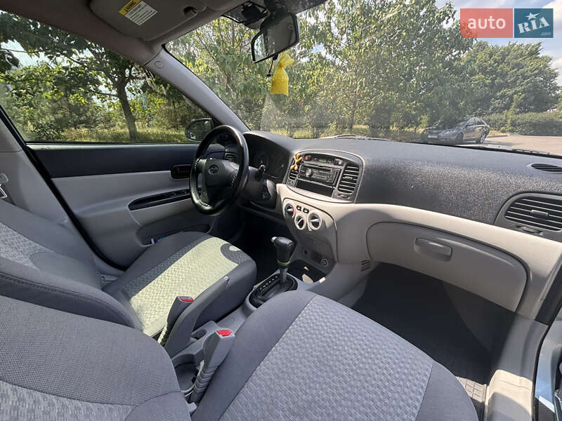 Седан Hyundai Accent 2010 в Запоріжжі