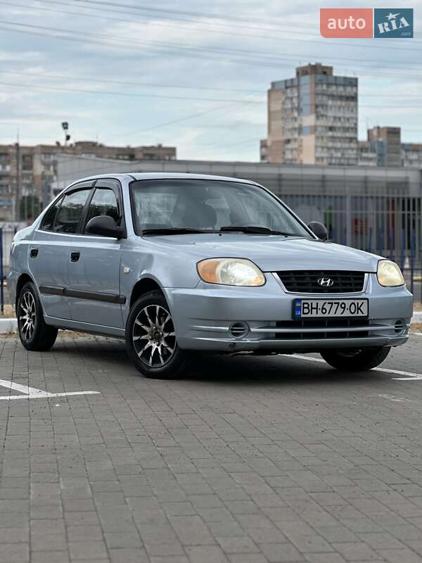 Седан Hyundai Accent 2002 в 