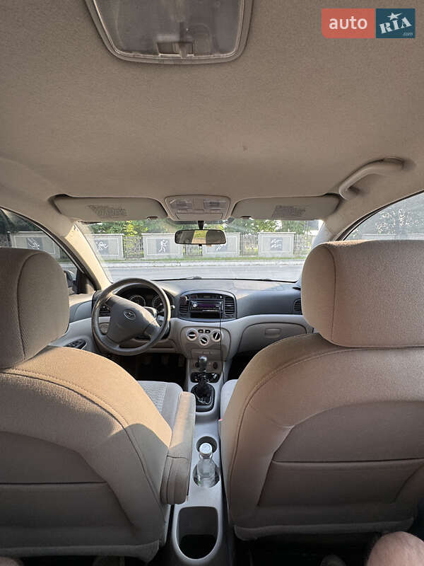 Седан Hyundai Accent 2008 в Борщеве