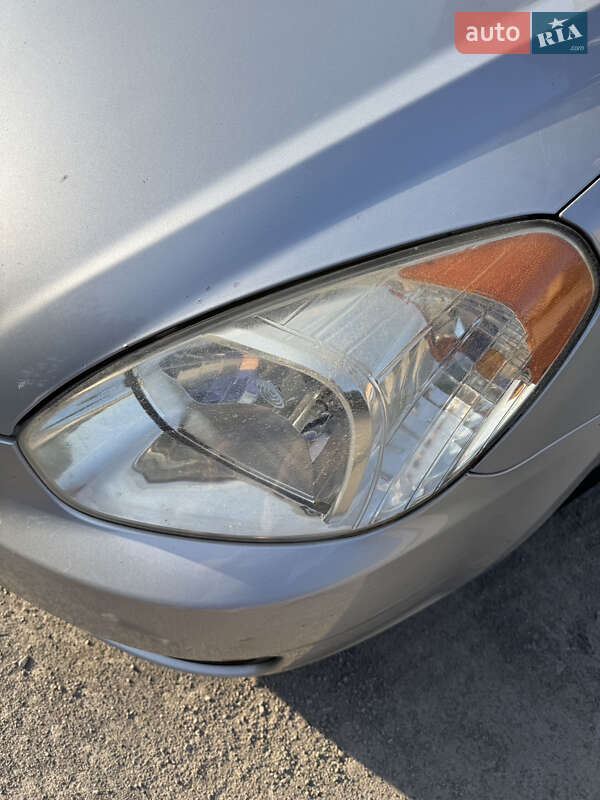 Седан Hyundai Accent 2008 в Борщеве