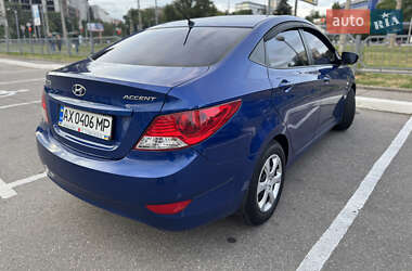 Седан Hyundai Accent 2013 в 