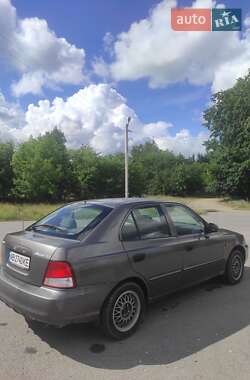 Лифтбек Hyundai Accent 2000 в 
