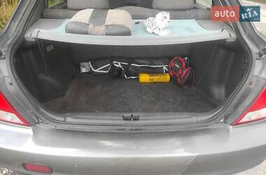 Лифтбек Hyundai Accent 2000 в 