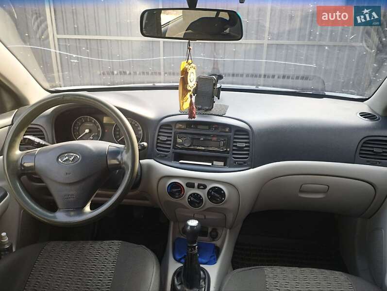 Седан Hyundai Accent 2007 в Бородянке