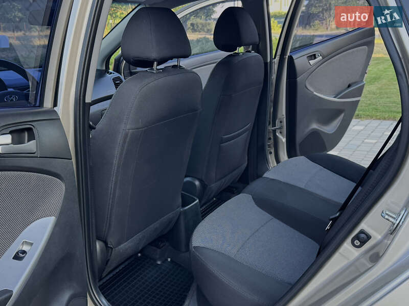 Седан Hyundai Accent 2013 в Одессе