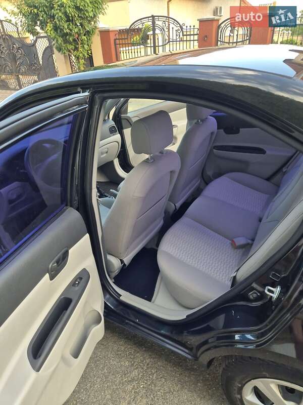 Седан Hyundai Accent 2008 в Ужгороде