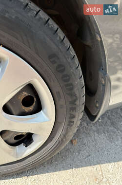 Седан Hyundai Accent 2013 в 