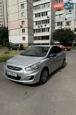 Седан Hyundai Accent 2011 в 