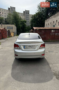 Седан Hyundai Accent 2011 в 
