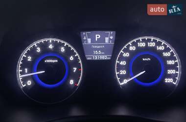 Седан Hyundai Accent 2011 в 