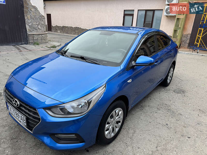 Седан Hyundai Accent 2017 в 