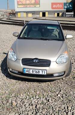 Седан Hyundai Accent 2006 в Каменском